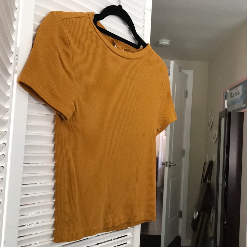 💫 Cute Plain Yellow Ribbed Top